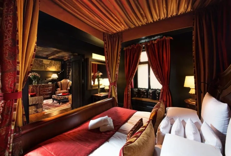 Royal Suite
