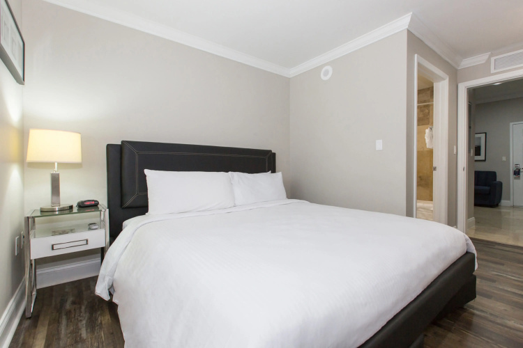 Nuvo Suites Hotel