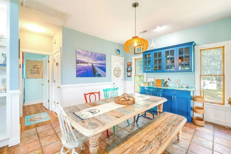 Hot Tub & Bay Views: Outer Banks Home