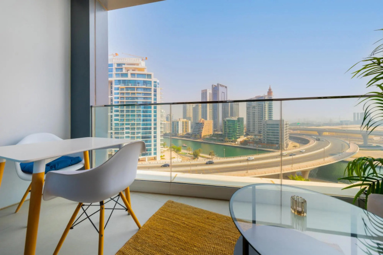 DXB - Address JBR - 705 - DM
