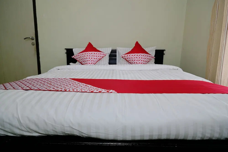 Abz Guest House by OYO Rooms