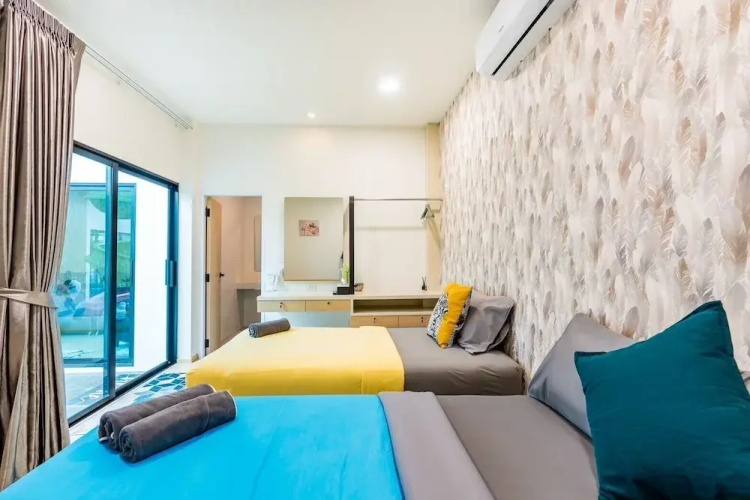 58-20 Pool Villa