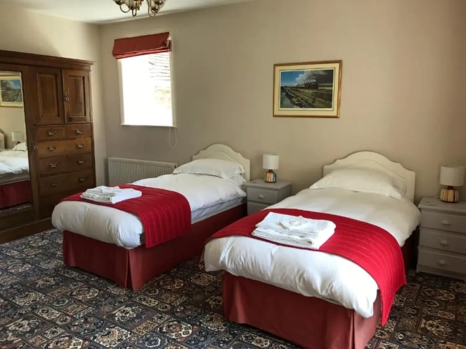 Standard Twin room