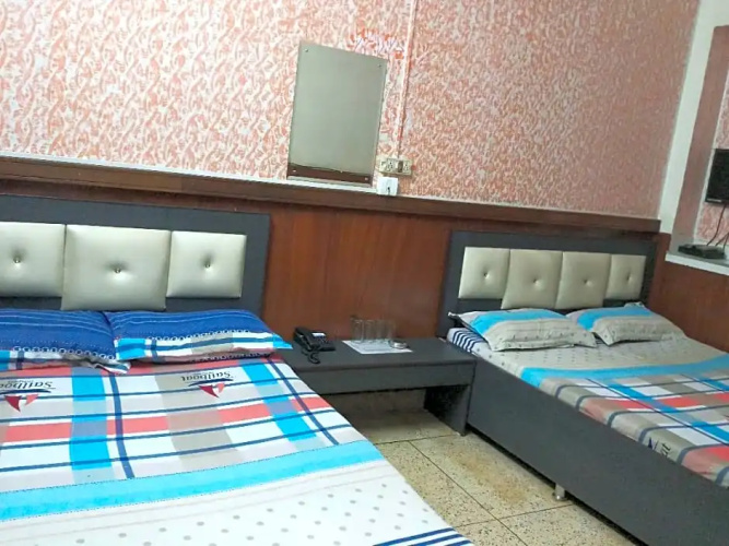 Hotel Bajrang