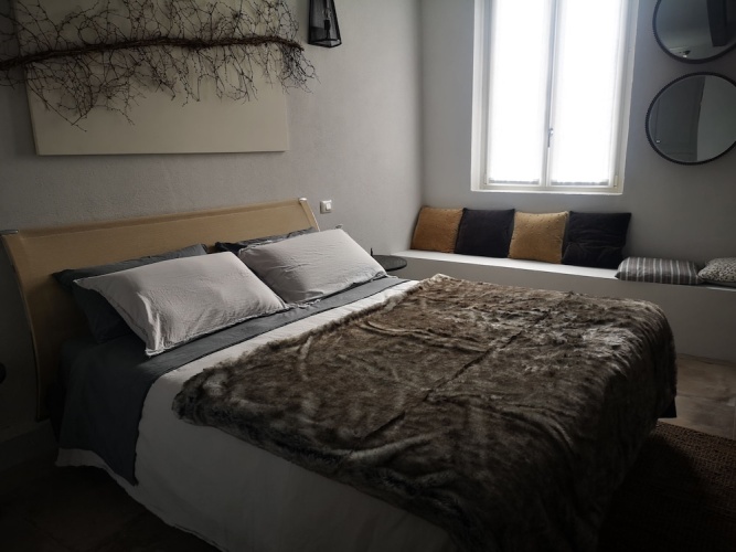 Grand room