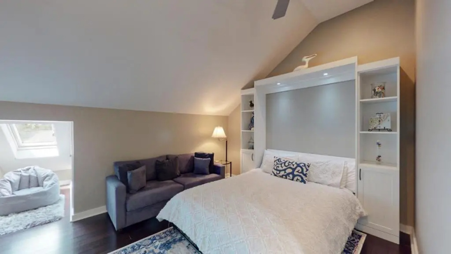 762 Queens Grant