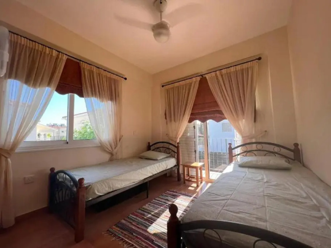 3bdr villa-pool/700m from a blue flag beach!