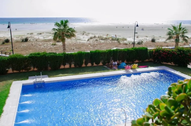 Livingtarifa - Dúplex en la playa de Los Lances