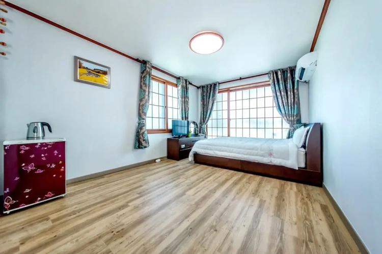 Standard Double room with balcony