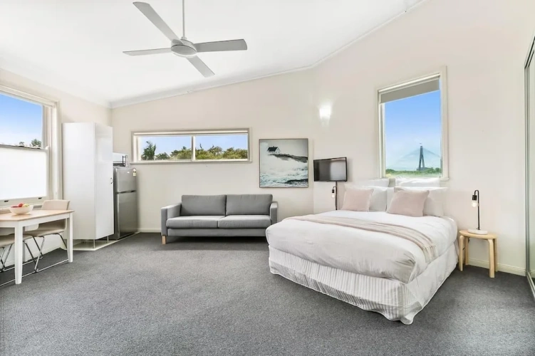 Deluxe Suite