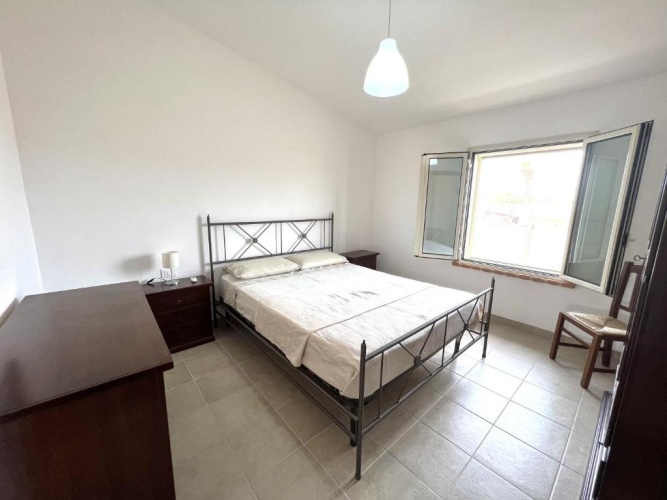 4 Bedrooms Cottage