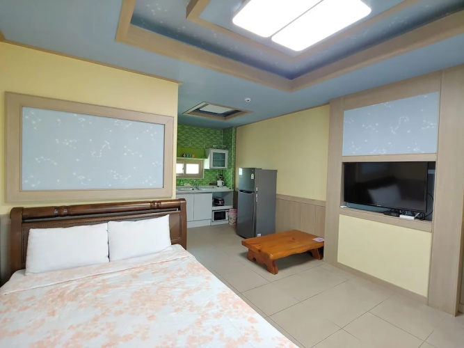 Gyul House