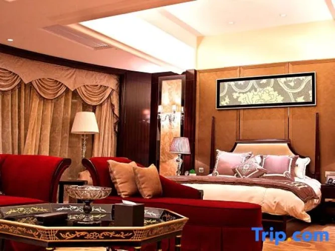 Presidential Double Suite