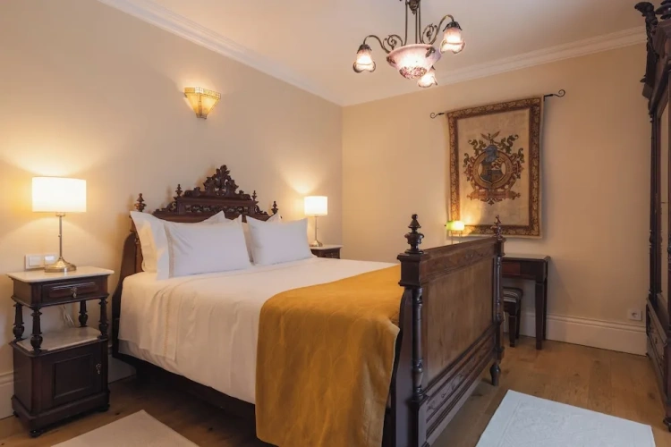 Standard Double room with view