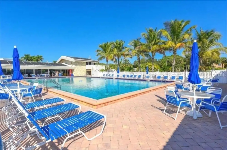 Aloha Kai Unit 48 1 Bedroom 1 Bathroom Apts