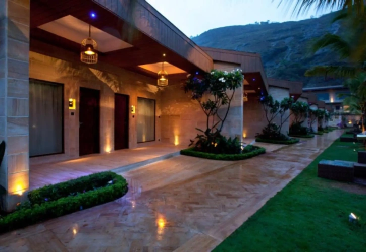 Luxury Twin room