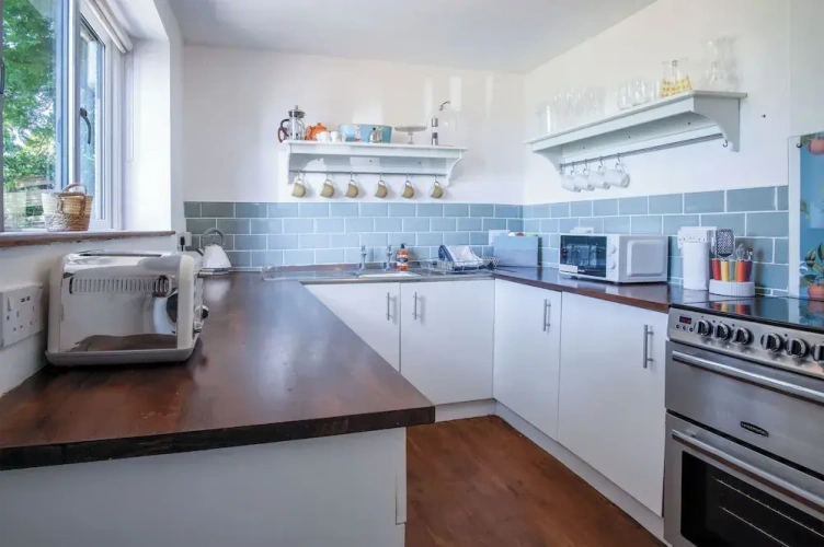 Standard Cottage