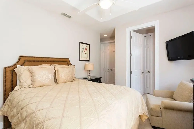 Guest rooms