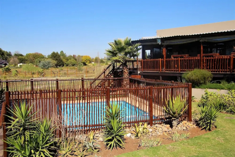 Saba Airport Lodge