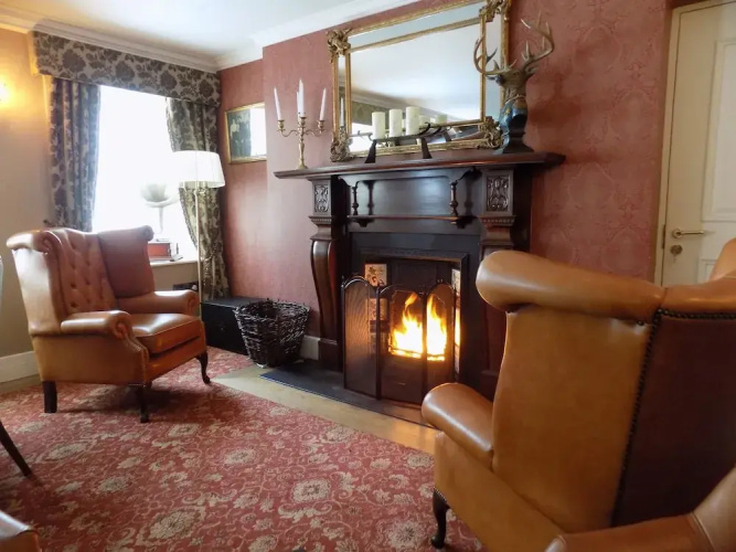The Highlands Hotel