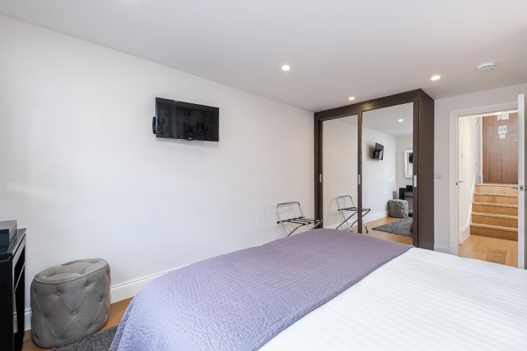 1 Bedroom Double Apartment