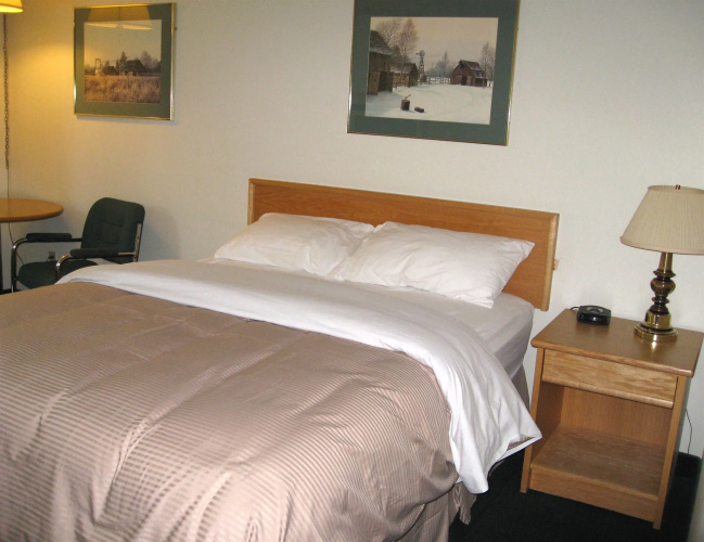Colonial Inn