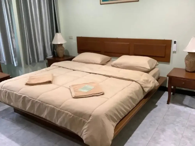 Freedom House Hotel