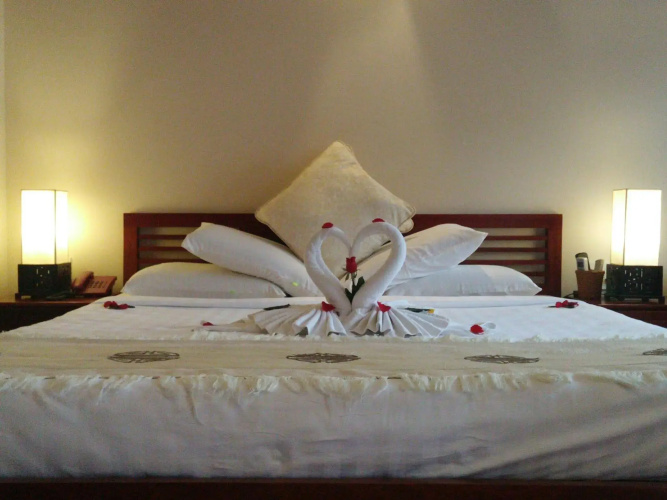Long Life Riverside Hotel & Spa