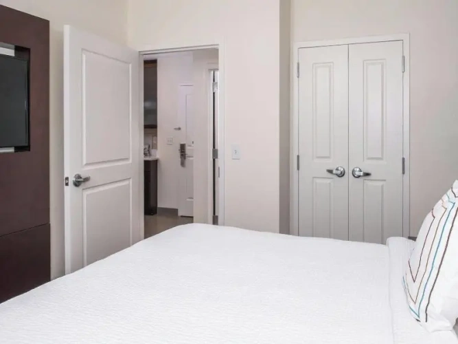 Quadruple Suite