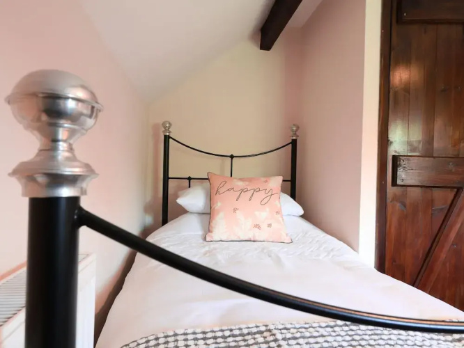 Hoobrook Cottage