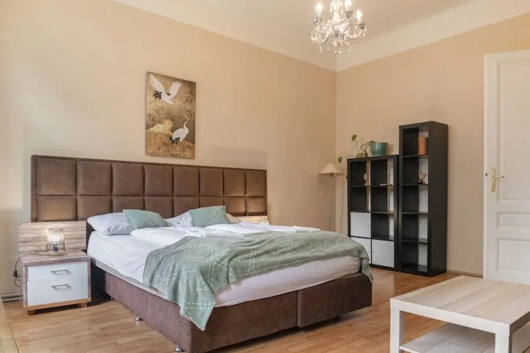 Simple Room Long Stay Central Location