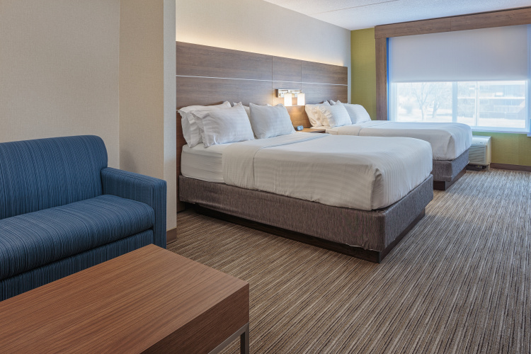 Holiday Inn Express & Suites Belleville photo 8