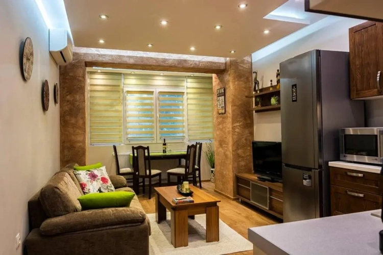 2 Bedrooms Apartment