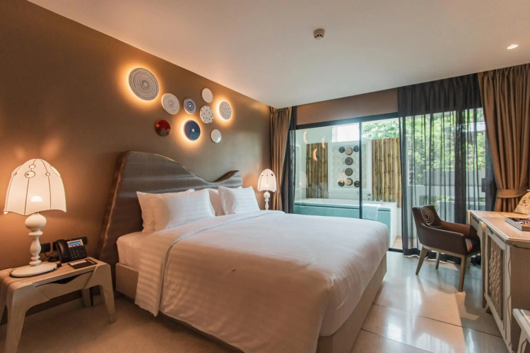 Rachabhura Hotel