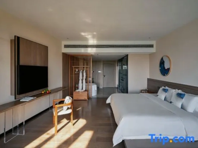 Standard Double room with balcony and with river view