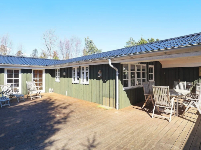 6 Person Holiday Home in Jerup