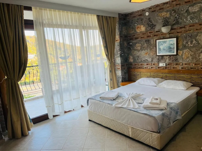 Söğüt Taş Otel