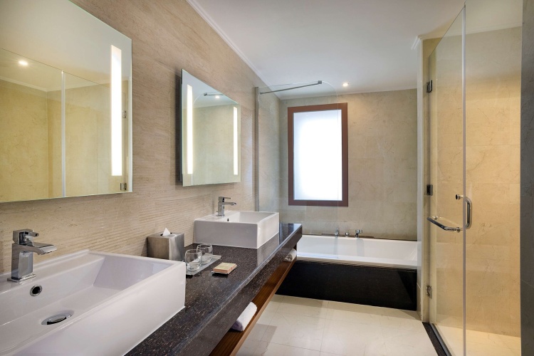 DoubleTree by Hilton Resort & Spa Marjan Island photo 12