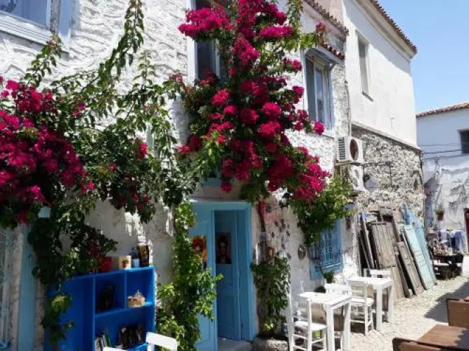 Alacati Frida Butik Otel