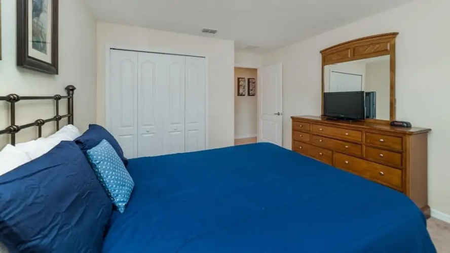 8968 Cat Palm Road