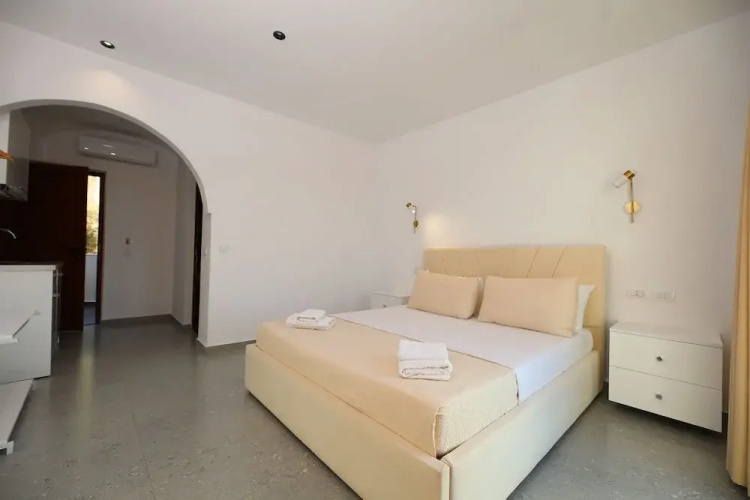 Hill Suites