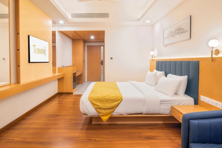 Hotel Turmeric