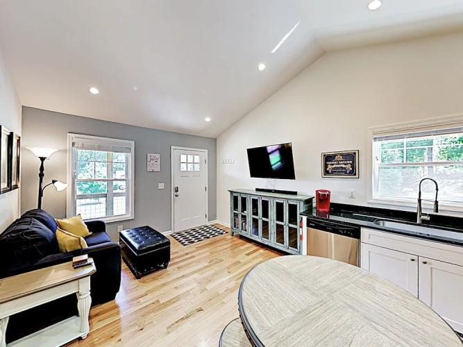 35 Asheville - 1 Br Cabin