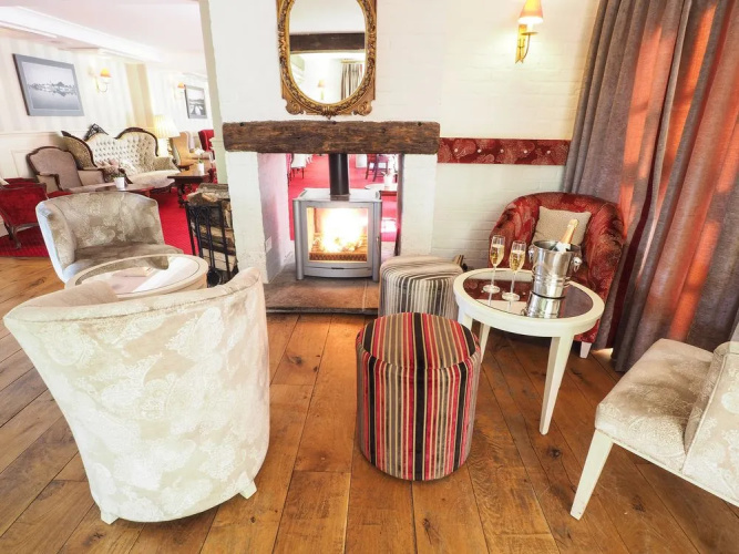Millstream Hotel & Restaurant