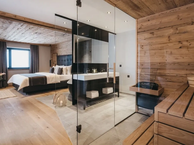 1 Bedroom Suite