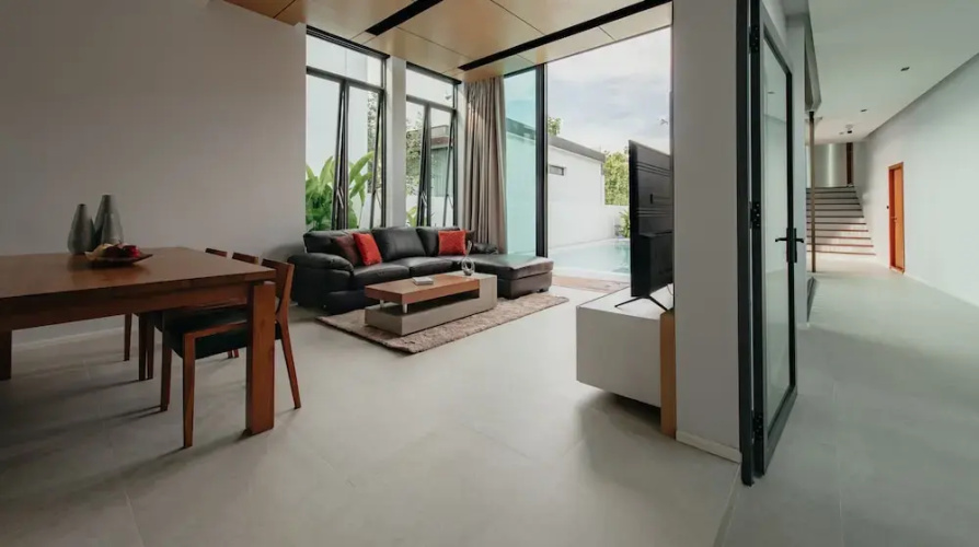 H2 Pool villa
