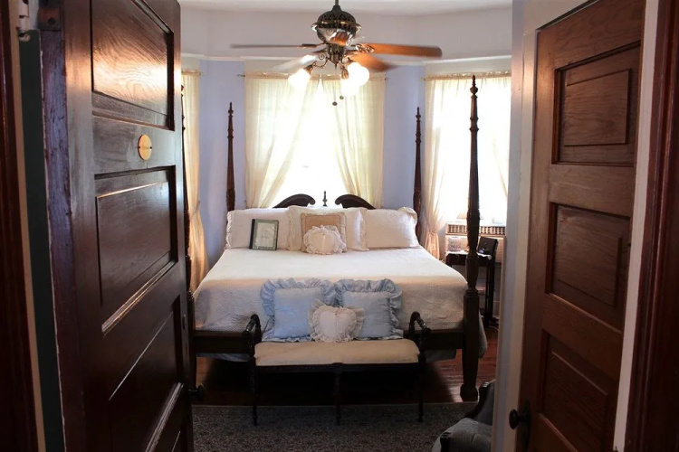 Gardenia Inn