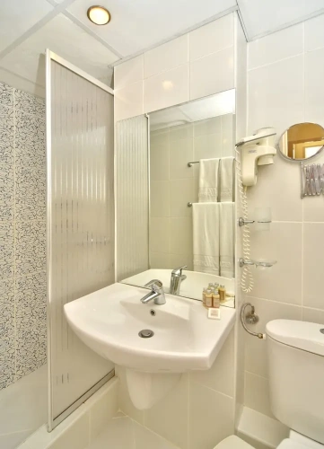 Standard Double room with balcony and with river view