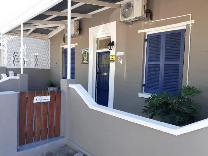 2 Bedrooms Cottage
