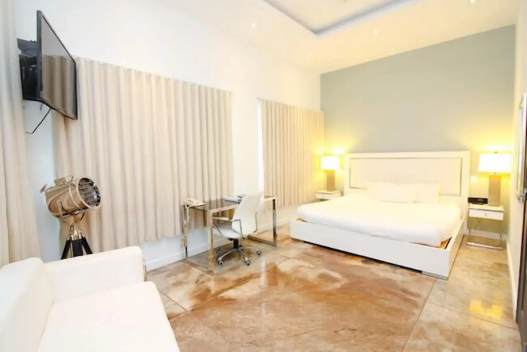 The Fritz Hotel